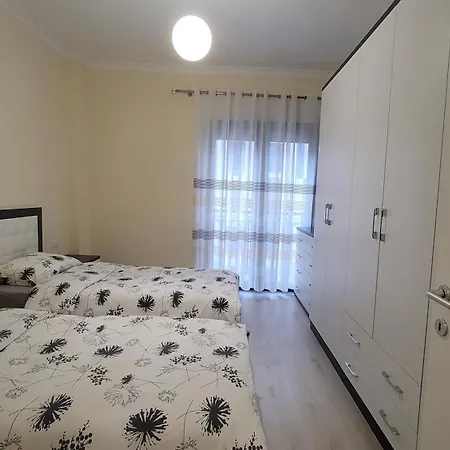 Apartamento 22 Tirana
