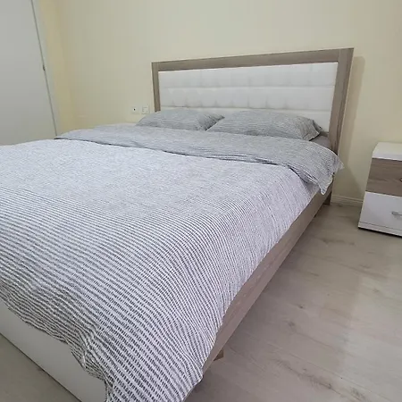 22 Apartamento Tirana