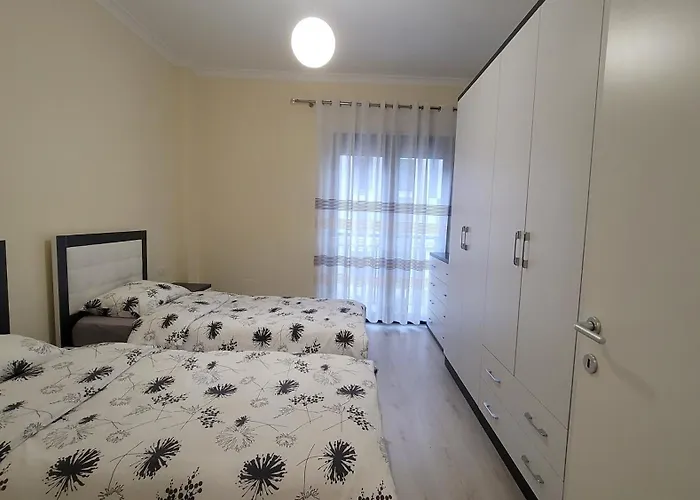 Appartement 22 Tirana