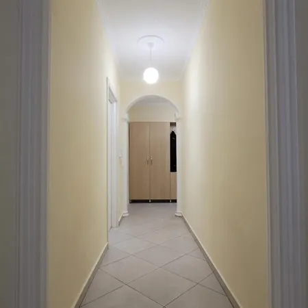 شقة 22 *